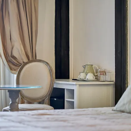 Palazzo Del Magnifico Bed & Breakfast 3*