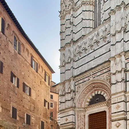 Bed & Breakfast Palazzo Del Magnifico B&B