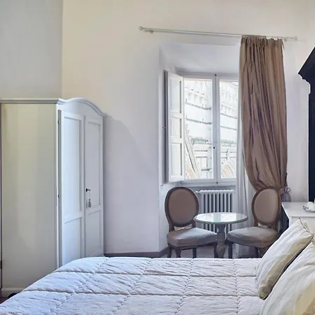 Palazzo Del Magnifico B&B 3* Siena