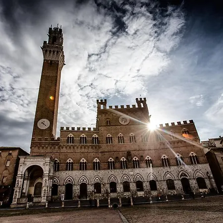 Palazzo Del Magnifico B&B Bed & Breakfast 3*
