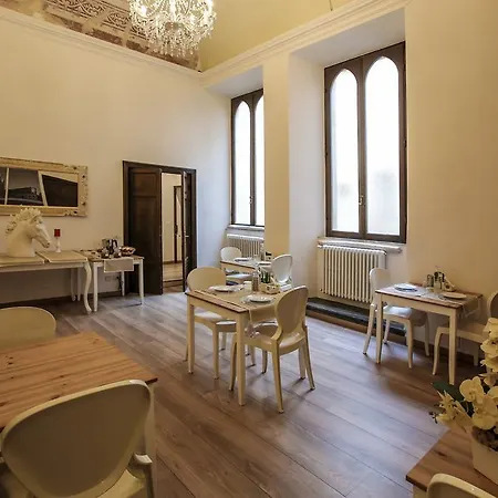 Palazzo Del Magnifico B&B Bed & Breakfast Siena